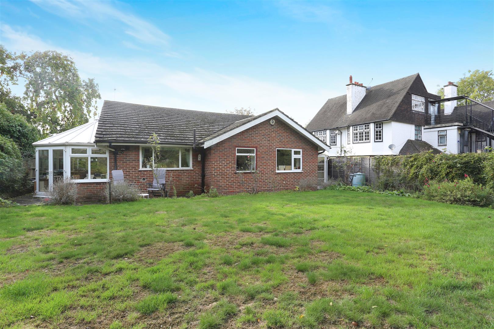 Burdon Lane, South Cheam Home